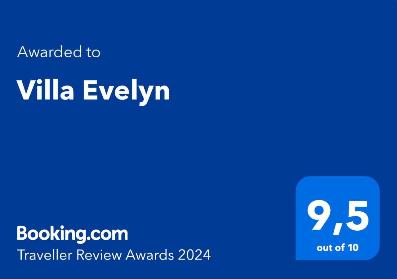 Villa Evelyn Pefki Eksteriør billede